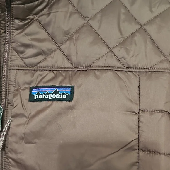 Patagonia Women's Chocolate Puffer Coat - Picture 2 of 6
